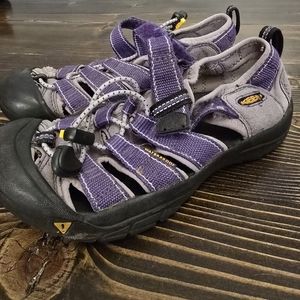 Keen Kids Sandals Size 3 Purple rubber sole